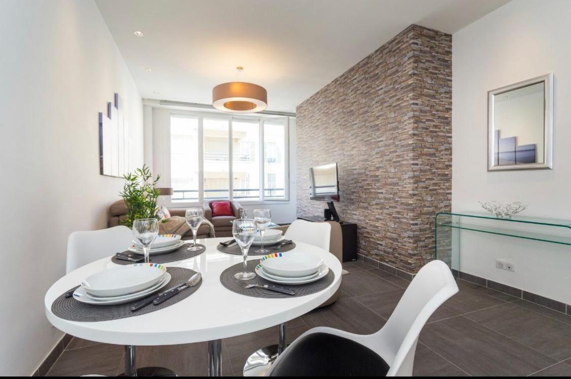 Royal Apartment Near The Beaches Nice Bagian luar foto